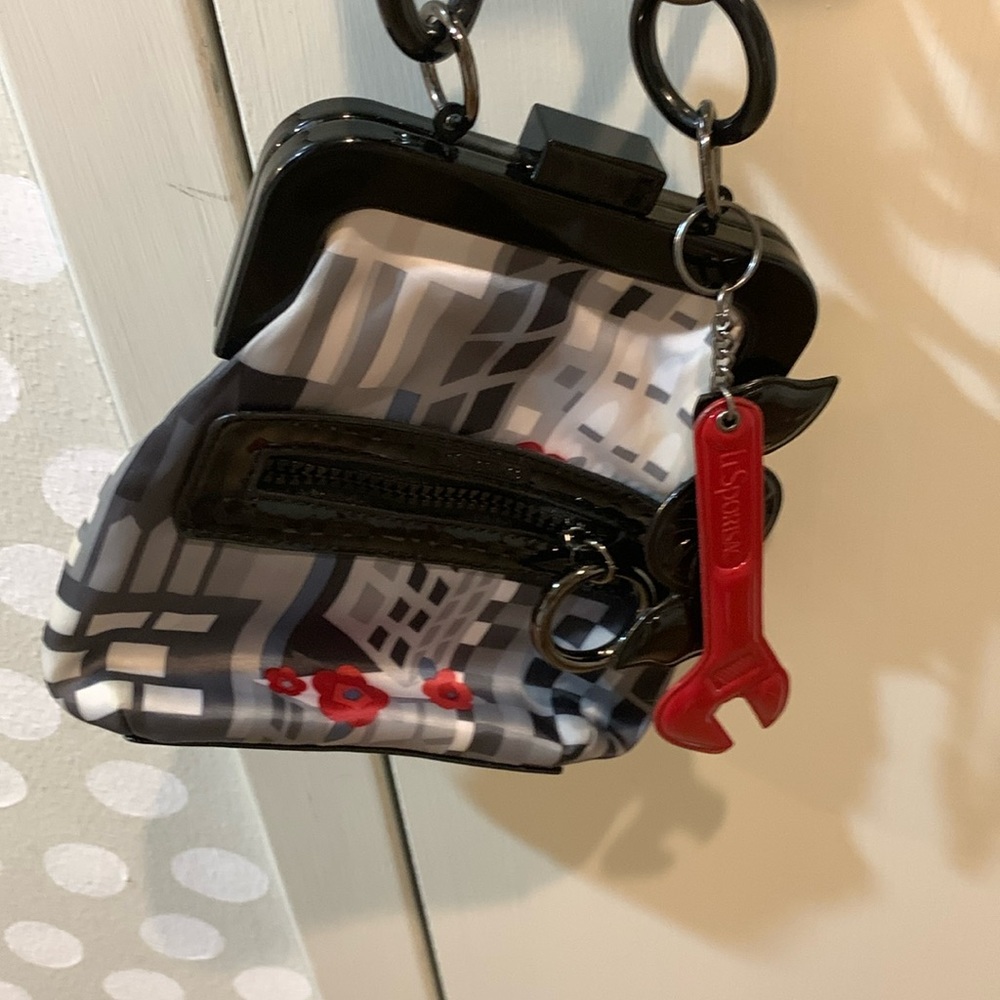Wristlet